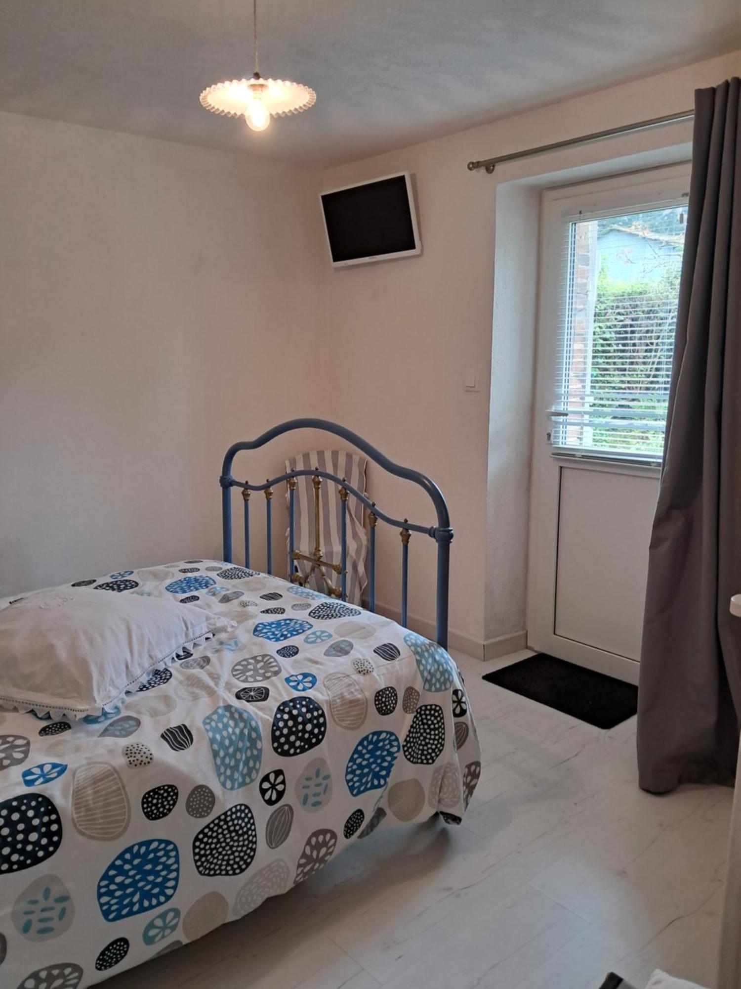 Le Buisson De La Gariole Bed & Breakfast Aubigny-sur-Nere Phòng bức ảnh